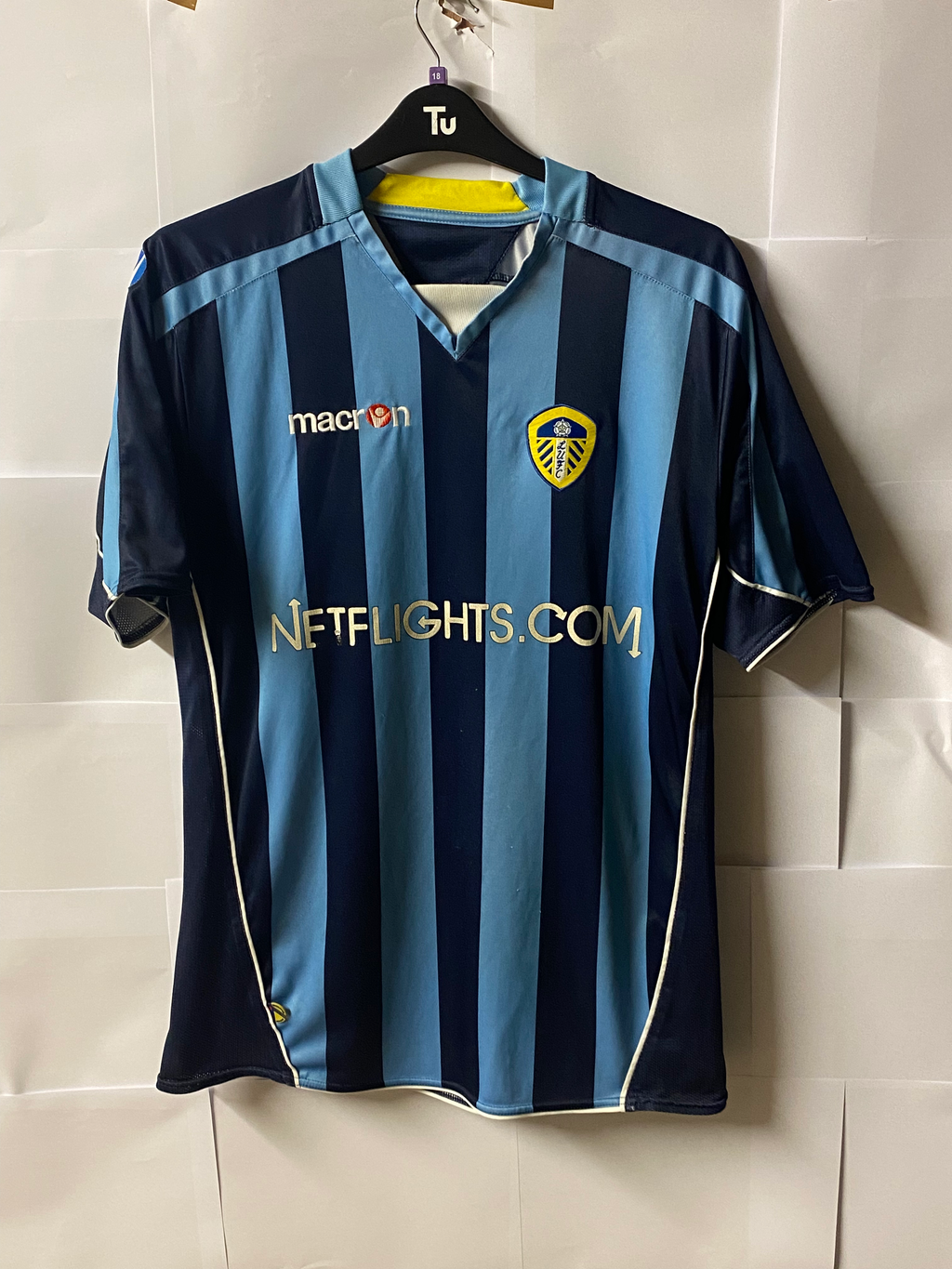 Leeds United 2008/09 Away Shirt image 0